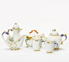 Meissen, 6 Teile aus dem Schwanenservice, Porzellan, farbig und gold staffiert