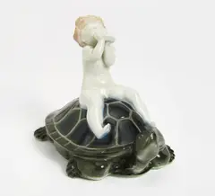Schildkrötenpost by Rosenthal, Porzellan, farbiges Dekor, sold Jan 2018