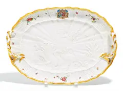 Meissen, Ovale Platte mit Schilfhenkeln aus dem Schwanenservice, Porzellan, farbig und gold dekoriert