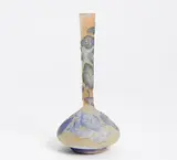 Soliflore mit Hortensiendekor by Émile Gallé, Farbloses Glas, milchig weiß und rosafarben hinterfangen, sold Jan 2016