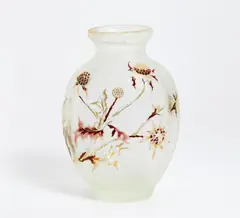 Vase mit Disteldekor by Émile Gallé, Farbloses mattgeätztes Glas, Emaildekor, sold Jan 2016