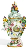 Große Prunkvase mit Putten by Meissen, Porzellan, farbig und gold staffiert, sold May 2016