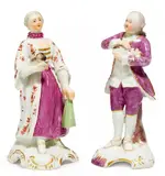 Höchst, Miniaturfiguren galante Dame mit Mops und Herr mit Hund