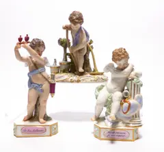 Zwei Devisenkinder by Meissen, Porzellan, farbig und gold staffiert, sold Nov 2016
