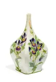 Amphora, Kleine Enghalsvase mit Violetten Stiefmütterchen