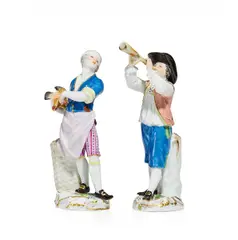 Zwei Figuren " by Meissen, 20. Jh, Porzellan, farbig und gold staffiert, sold Nov 2017