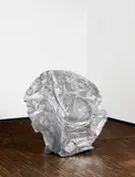 Tokujin Yoshioka, Memory, 2010, Kunststoffstuhl mit Aluminium-Baumwoll-Überzug