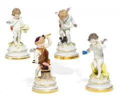 Vier Amoretten by Meissen, 19. Jh, Porzellan, farbig und gold staffiert, sold Nov 2017