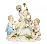 Bacchantengruppe by Meissen, 19. Jh, Porzellan, farbig und gold staffiert, sold Nov 2017