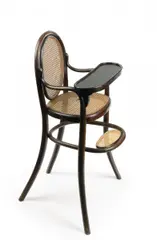 Kinderspeisesessel by Thonet, Zwischen 1870-1881, Buchenholz, massiv gebogen, Geflecht, sold Jan 2019
