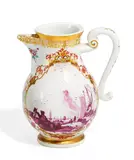 Kaffeekanne mit Kauffahrteiszenen in Purpurcamaieu by Meissen, 18.Jh, Porzellan, farbig und gold dekoriert, sold Jan 2020