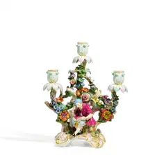 Leuchter mit Paracelsius by Meissen, Vor 1924, Porzellan, farbig und gold staffiert, sold Nov 2018