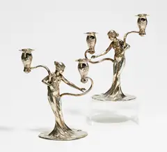 Paar Jugendstil Leuchter mit Figurenzier by Wmf, Um 1900, Versilbert, sold Nov 2018