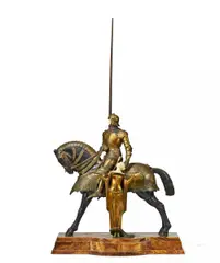 GROßE PFERDEGRUPPE 'TURNIERRITTER MIT SEINER DAME' by Pierre le Faguays, Bronze, patiniert, sold Nov 2018