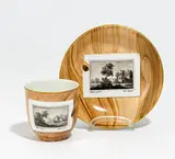 Frankenthal, Tasse und Untertasse mit Holzdekor und Ansichten