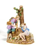 Schäfergruppe am Brunnen by Meissen, Vor 1924, Porzellan, farbig und sparsam gold staffiert, sold May 2022