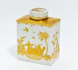 Teedose mit Goldchinesen by Meissen, Wohl 18.Jh, Porzellan mit Golddekor, sold May 2019