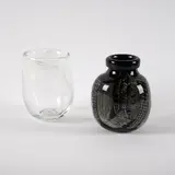 Lubomir Hora, Vase, Klarglas, unregelmäßig geblasen, Milchglasschleier
