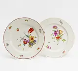 Ludwigsburg, Zwei große Platten mit Blumenbouquets