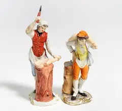 2 Metzgerfiguren by Ludwigsburg, Porzellan, farbig staffiert, sold Jan 2023