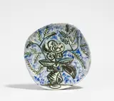 Vase with bunch by Pablo Picasso, 1956, Weißes Steingut, sold Nov 2019
