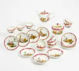 Meissen, Teeservice mit bukolischen Szenen, 1763-1774, Porzellan, farbig und gold dekoriert