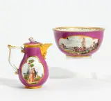 Meissen, Kaffeekanne und Spülkumme mit Purpurfond, Um 1740, Porzellan, farbig und gold dekoriert