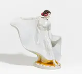 Tänzerin "Loie Fuller" by Meissen, Vor 1924, Porzellan, sparsam farbig und am Sockel gold staffiert, sold May 2020