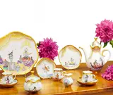 Kaffeeservice 1001 Nacht für 6 Personen by Meissen, Porzellan, farbig und gold staffiert, sold Nov 2020
