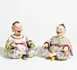 Paar Wackelpagoden by Meissen, Vor 1924, Porzellan, farbig und gold staffiert, sold Nov 2020