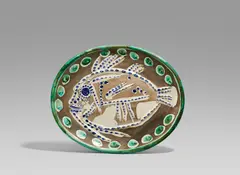 Black ground fish by Pablo Picasso, 1952, Weißes Steingut, farbig gefasst und partiell glasiert; ceramic, Madoura edition, sold Dec 2020