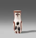 Young wood-owl by Pablo Picasso, 1952, Weißes Steingut partiell farbig gefasst und glasiert; ceramic, Madoura edition, sold Jun 2021