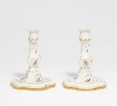 Paar Leuchter mit Blumendekor by Meissen, Porzellan, farbig und gold staffiert, sold Jan 2024