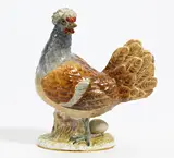 Meissen, Haubenhuhn mit Ei, Vor 1924, Porzellan, farbig und gold staffiert