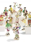 Meissen, 12 Figuren aus der Serie "Cris de Paris", 20.Jh, Porzellan, farbig und gold staffiert