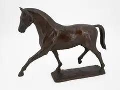 Friderun von Stralendorff-Eilers, Pferd im Trab, Bronze