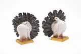 Ein Paar Pfauentauben by Nymphenburg, Porzellan, farbig und gold staffiert, sold Jan 2023
