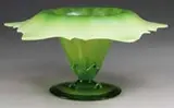Tiffany Studios, Centerpiece, Pastel chartreuse colored glass with vertical ribbing shading to opalescent