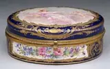 Sèvres, Handpainted Oval Dresser Box