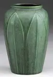 Hampshire Pottery, Vase