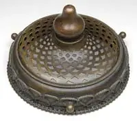 Fancy Top Cap by Tiffany Studios, sold Jun 2010