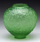 Lalique, Gui Vase