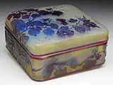 Galle, Covered Cameo Box