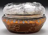 Daum, Covered Powder Jar
