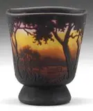 Daum, Cameo Scenic Vase