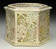 Grapevine Twine Box by Tiffany Studios, sold Jun 2016