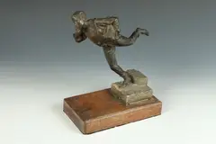 Dominque Alonzo, Le Petit Vendeur de Journaux, Bronze - Height: 9 in