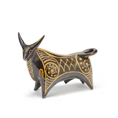William Newland, Bull sculpture, 1953, Earthenware, brown glaze with a yellow slip trailed design