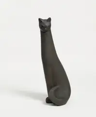 Doris Rücker, Ohne Titel (sitzende Katze), Bronze, braungrau patiniert