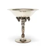 Georg Jensen, Grape Pattern Tazza